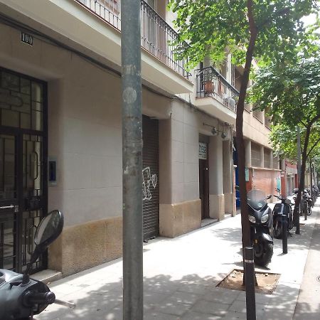 Habitacion Doble Cerca Del Paseo De San Joan Барселона Екстериор снимка